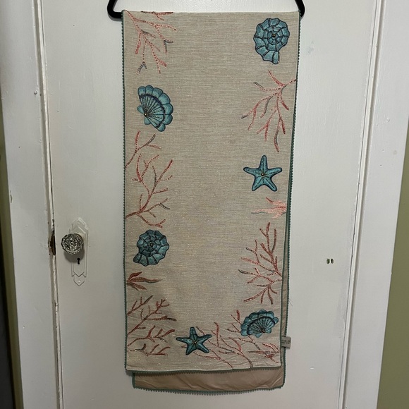 Rachel Zoe Nautical Table Runner - Picture 1 of 8